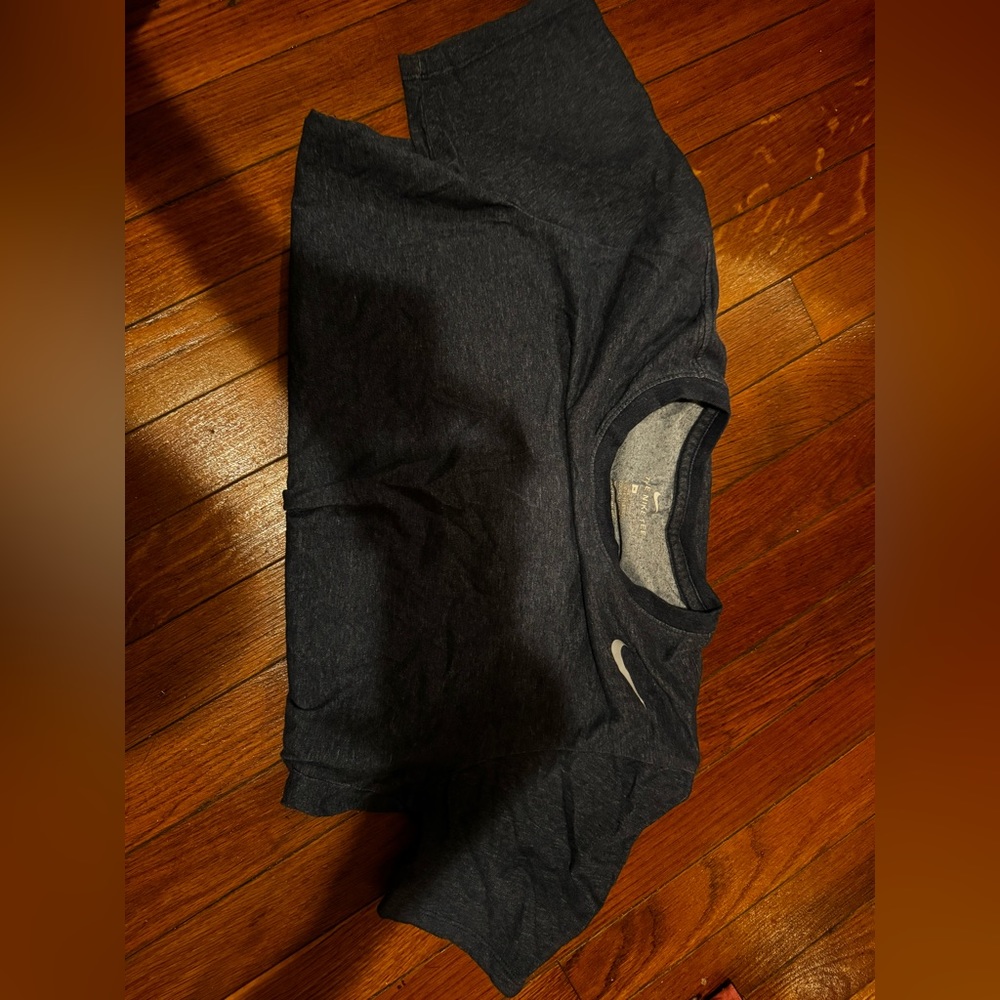 Nike DriFit Medium T Shirt